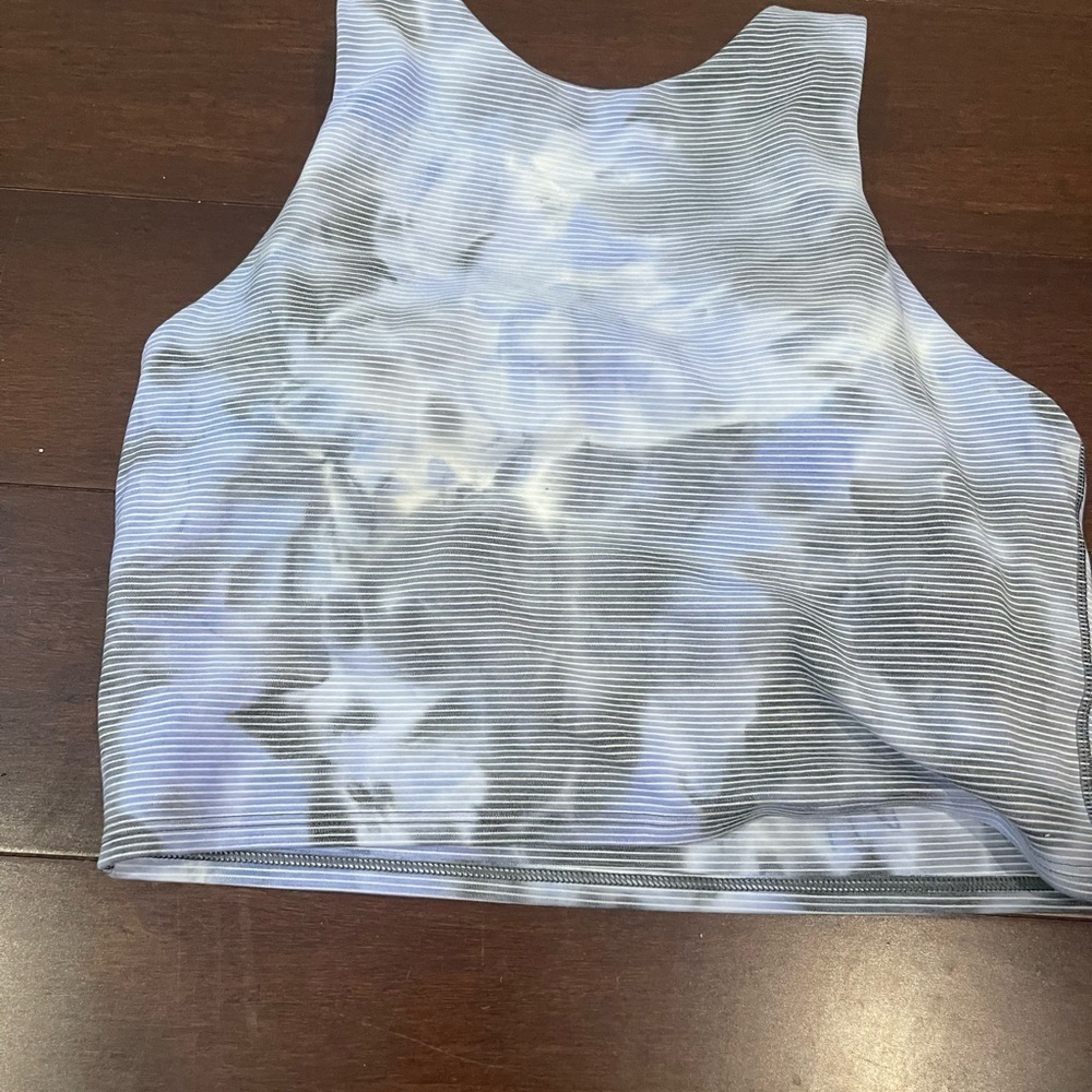 guc athleta Blue and White padded sports bra small